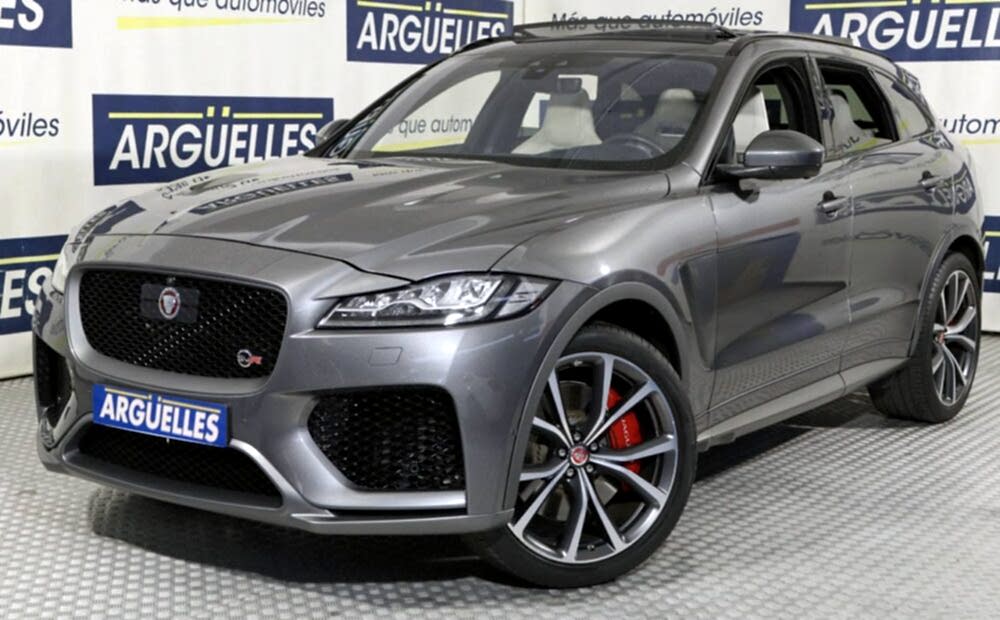 Jaguar F Pace